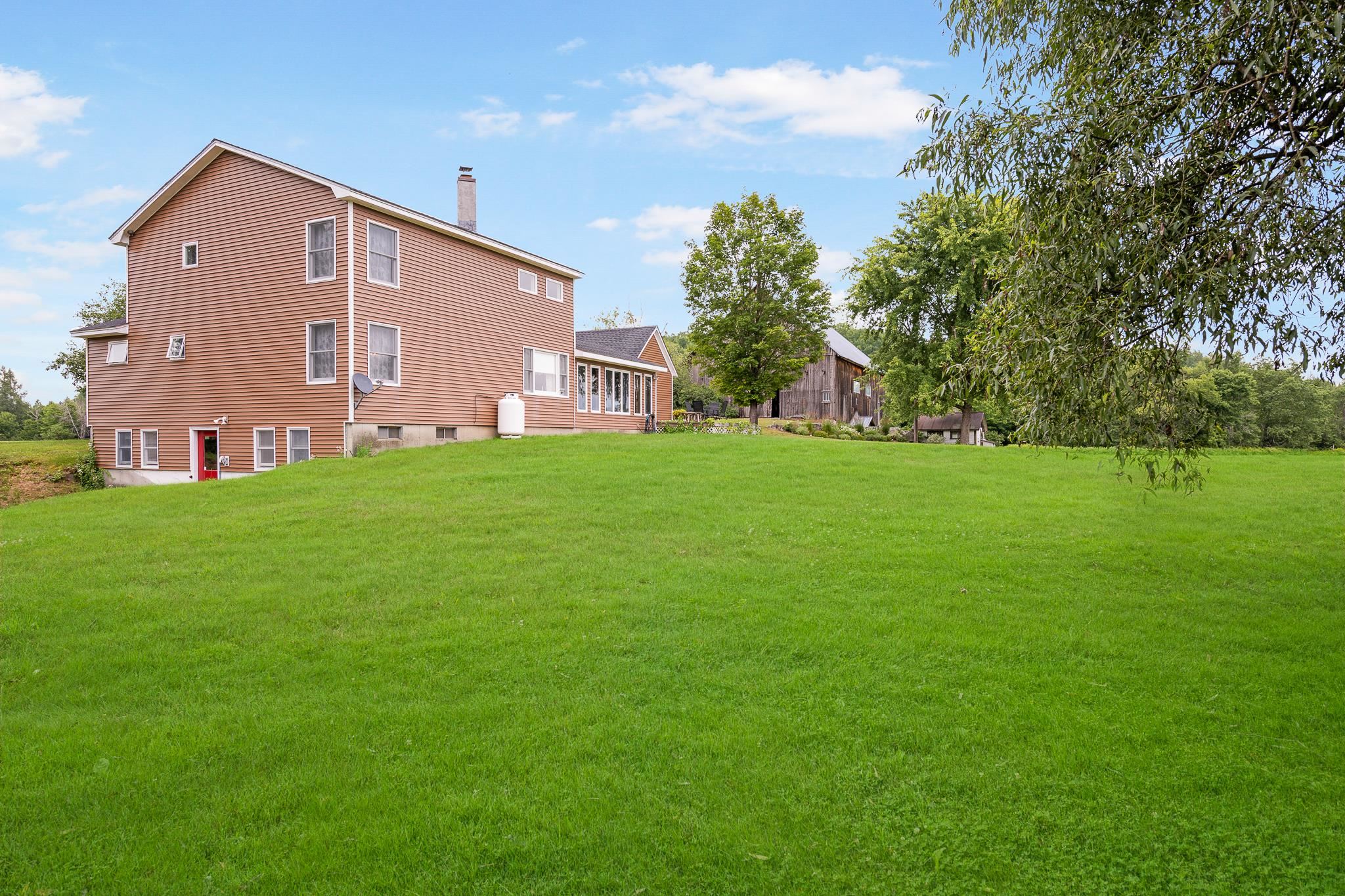 512 Elm Street Lancaster, NH 03584 - Photo 11 of 58 Gallery Image 11