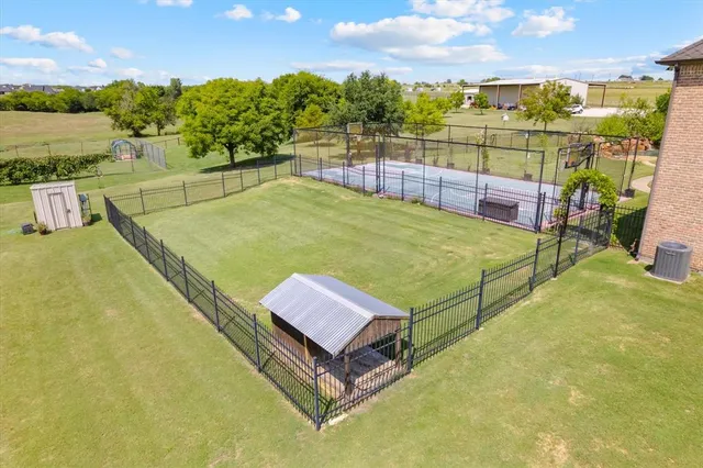 $2,995,000 | 6000 Farm To Market 455, Sanger, TX 76266