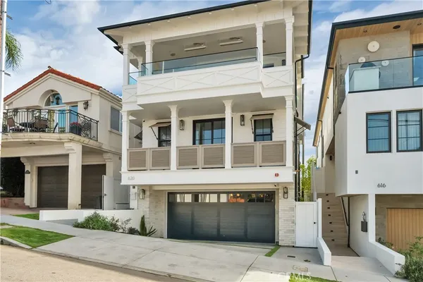 $9,000,000 | 620 12th Street, Manhattan Beach, CA 90266