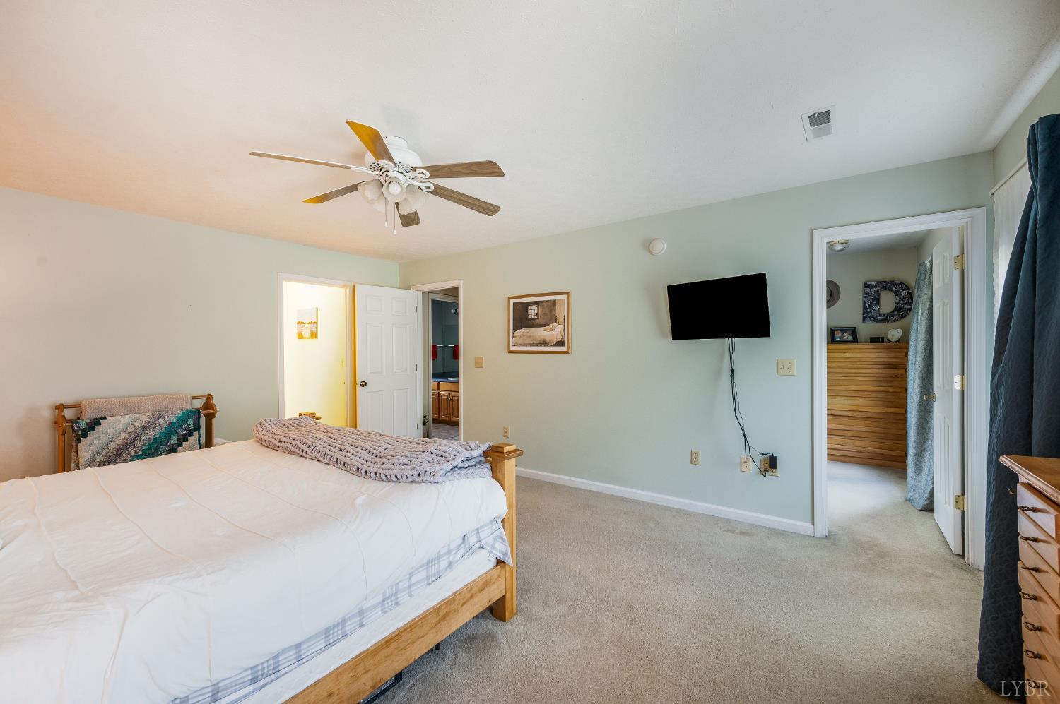 2390 Galts Mill Road Madison Heights, VA 24572 - Photo 20 of 53 Gallery Image 20