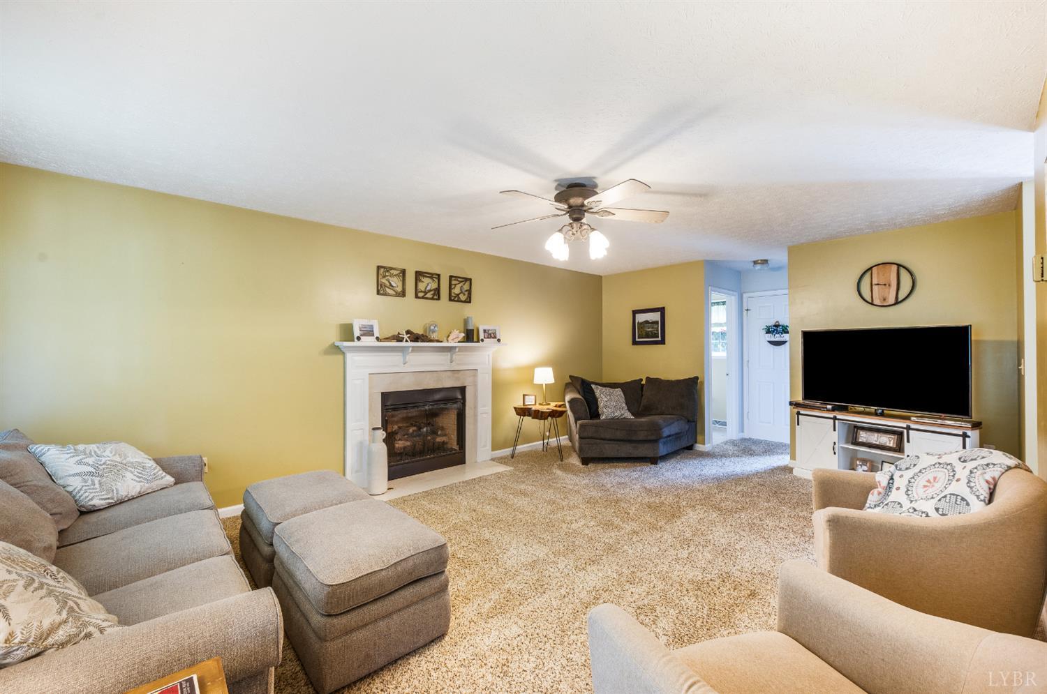 2390 Galts Mill Road Madison Heights, VA 24572 - Photo 5 of 53 Gallery Image 5