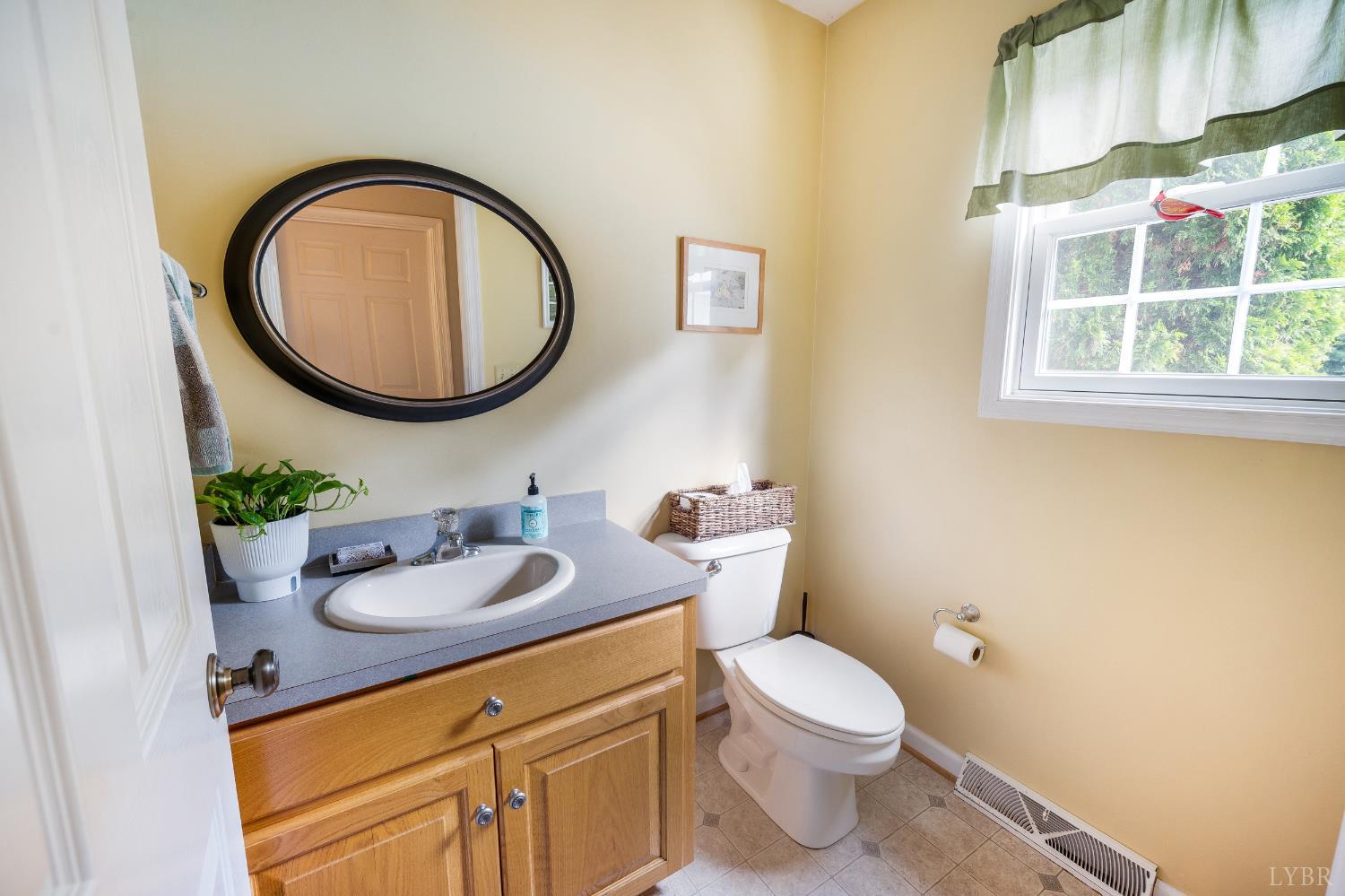 2390 Galts Mill Road Madison Heights, VA 24572 - Photo 8 of 53 Gallery Image 8