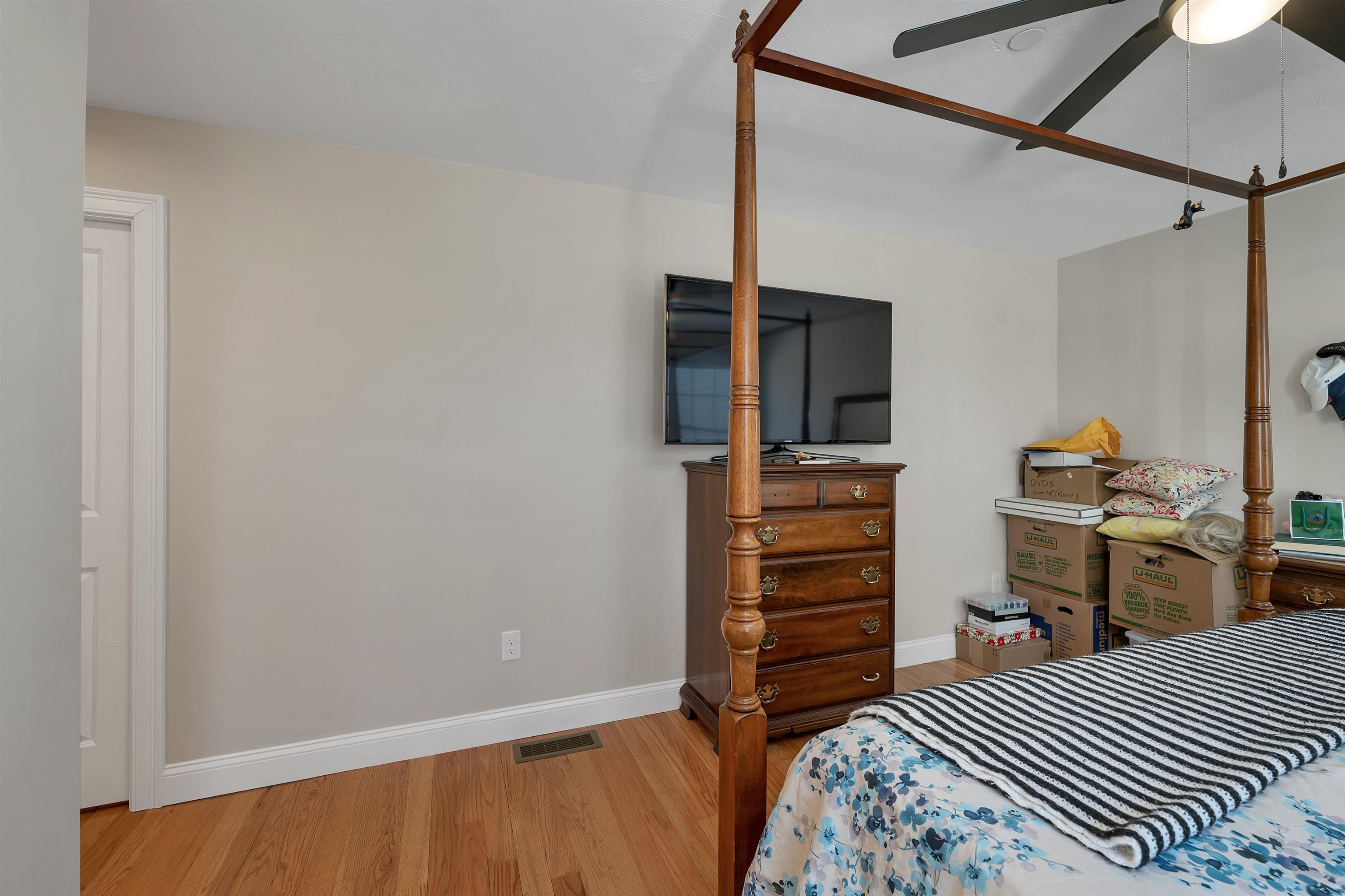 98 Brook Hill, Unit 98 Meredith, NH 03253 - Photo 24 of 60