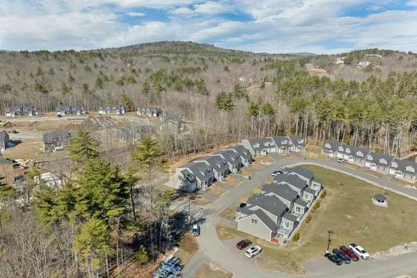 $639,900 | 98 Brook Hill, Unit 98, Meredith, NH 03253
