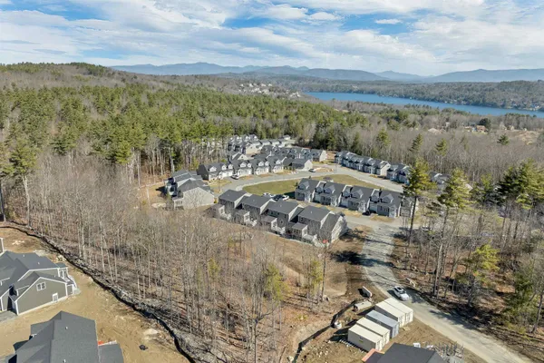 $639,900 | 98 Brook Hill, Unit 98, Meredith, NH 03253