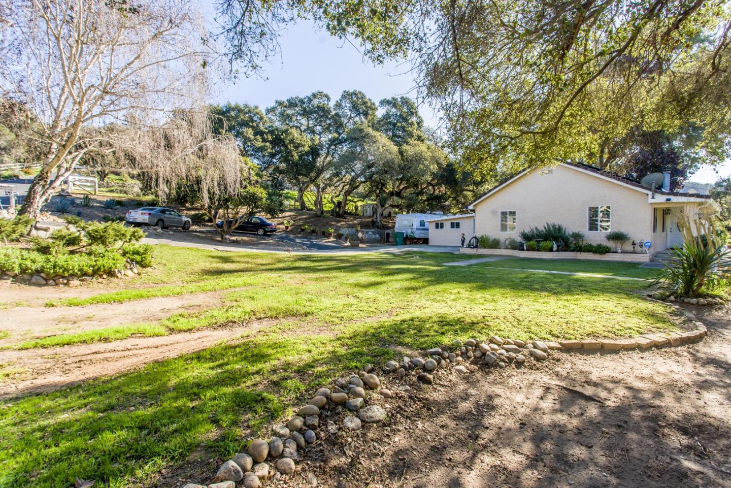 517 Maher Road Watsonville, CA 95076 - Photo 3 of 12 Gallery Image 3