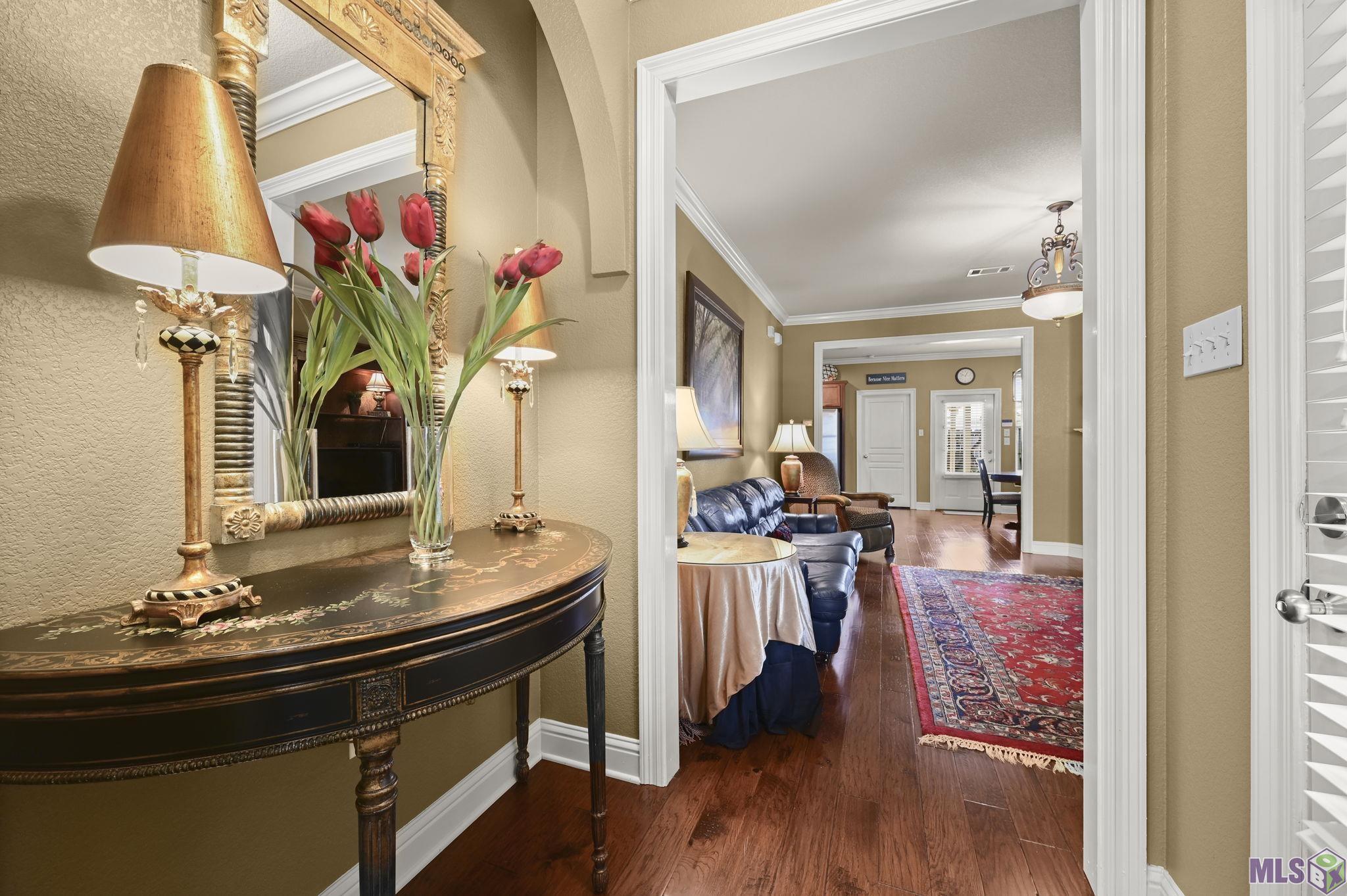 2907 Magazine Drive Baton Rouge, LA 70816 - Photo 1 of 22
