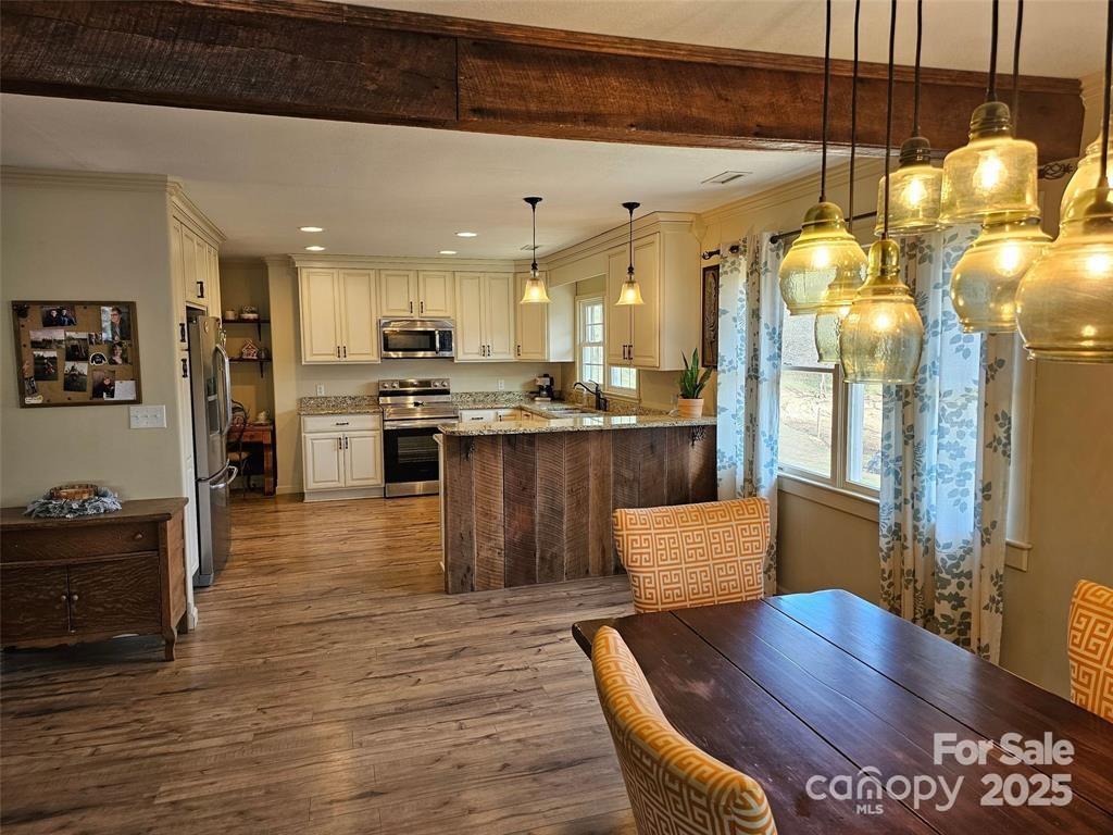 1575 Zacks Fork Road Lenoir, NC 28645 - Photo 16 of 46 Gallery Image 16