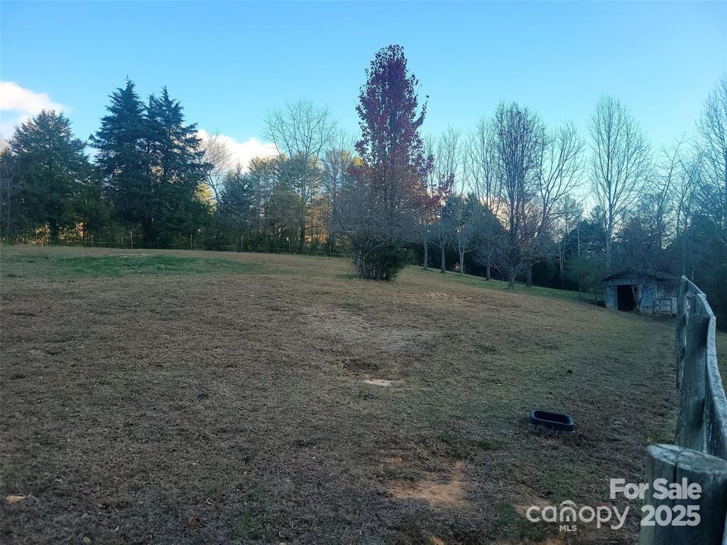 1575 Zacks Fork Road Lenoir, NC 28645 - Photo 6 of 46 Gallery Image 6