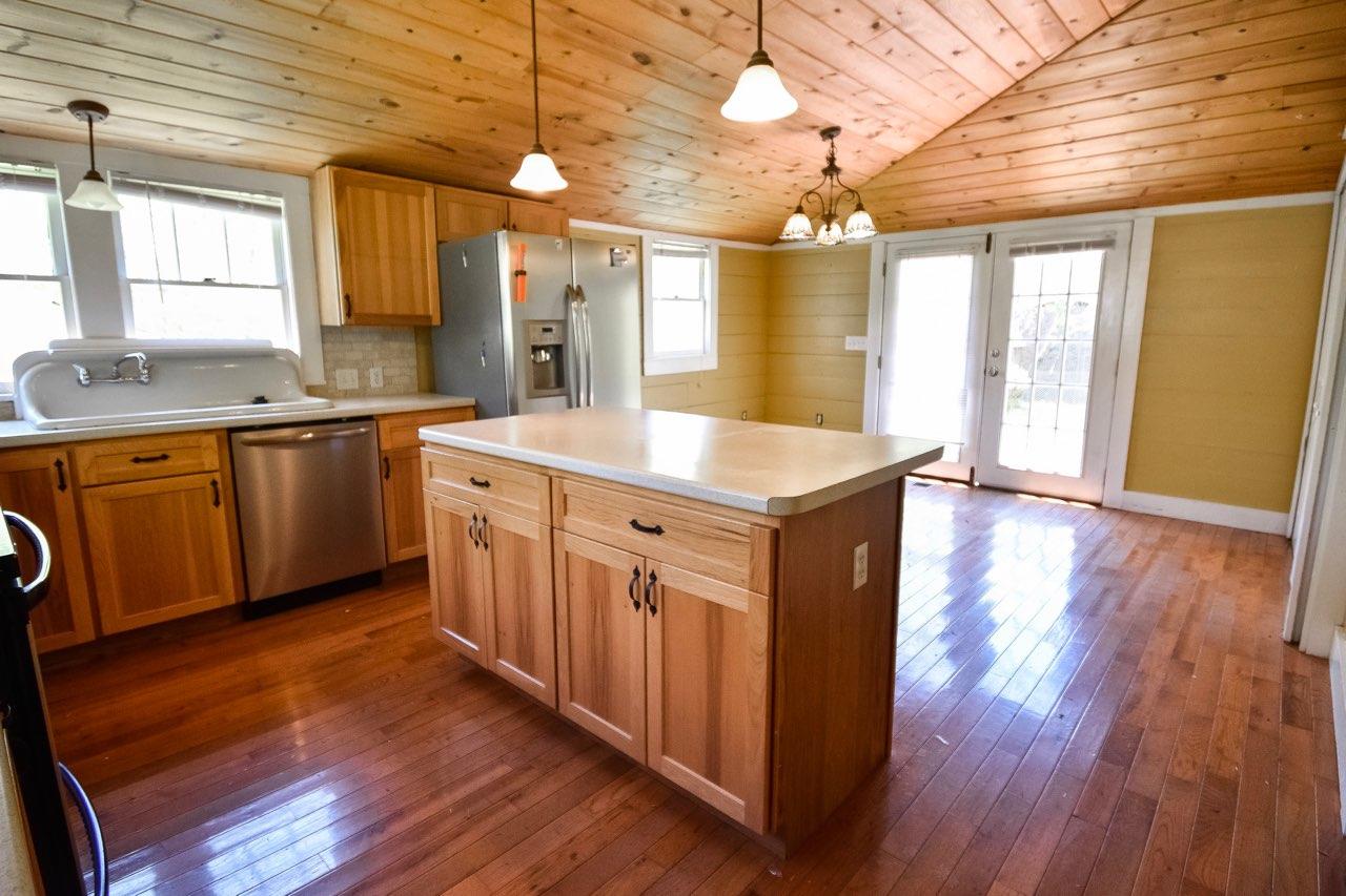 308 Front Street Luttrell, TN 37779 - Photo 7 of 27 IMG_6985