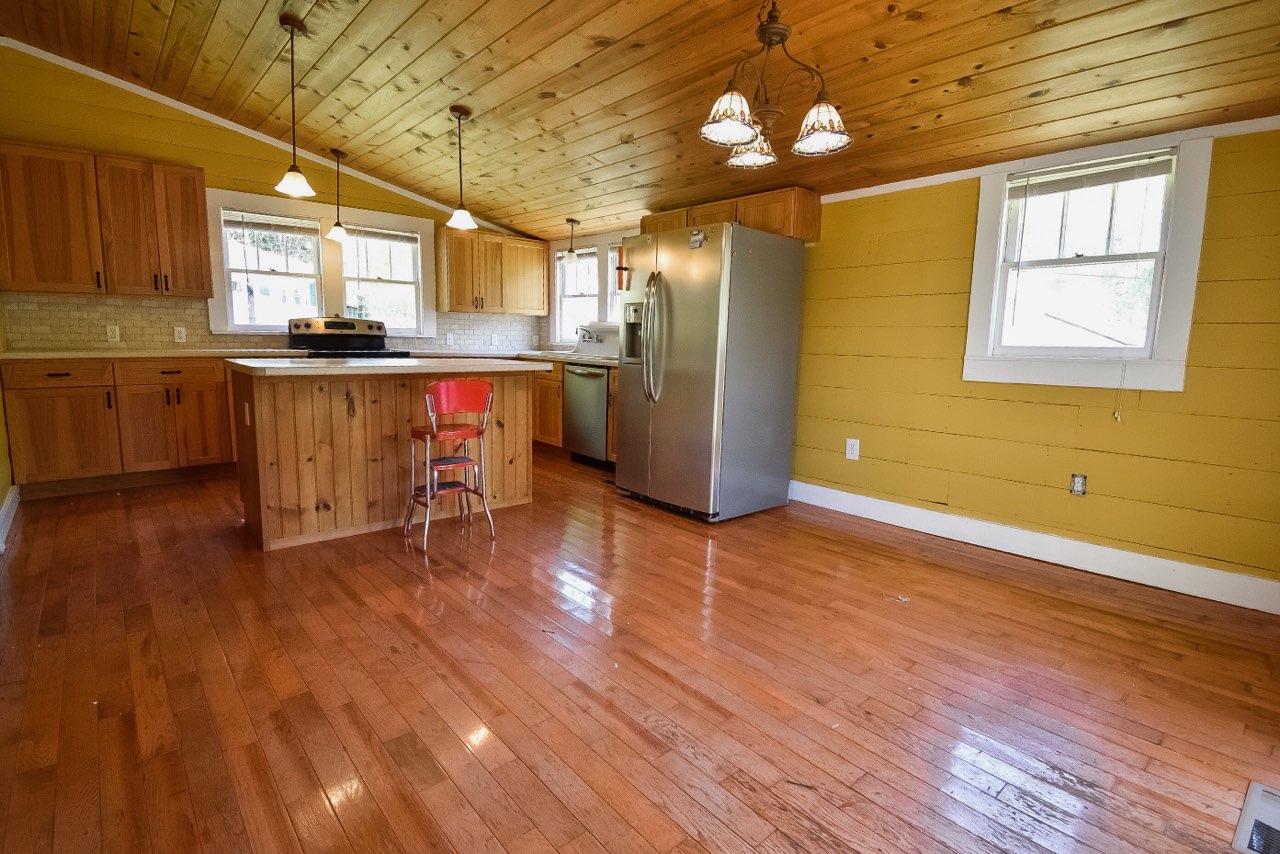 308 Front Street Luttrell, TN 37779 - Photo 8 of 27 IMG_6984