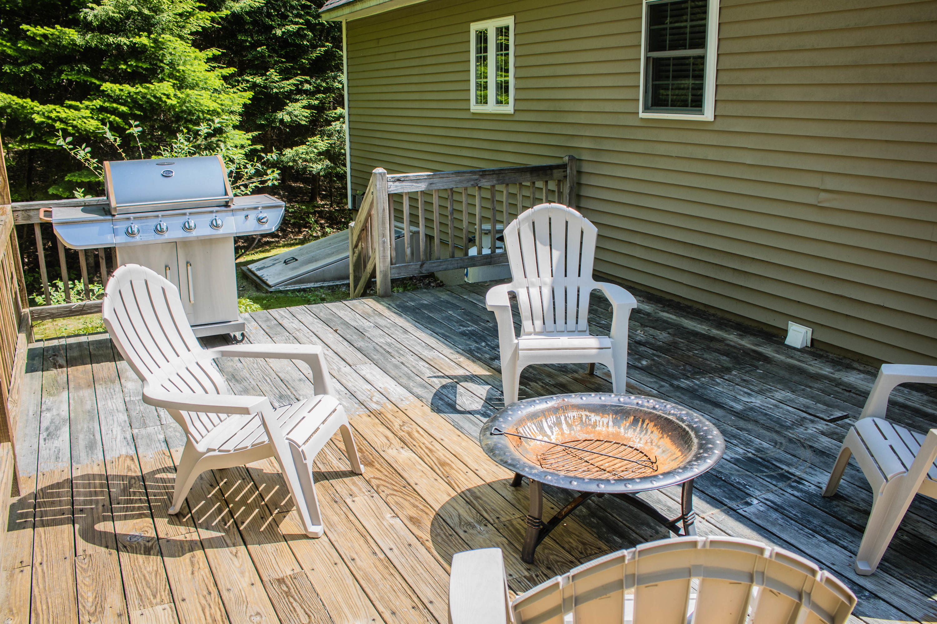 84 Mountain View Road Casco, ME 04015 - Photo 3 of 39 IMG_5895