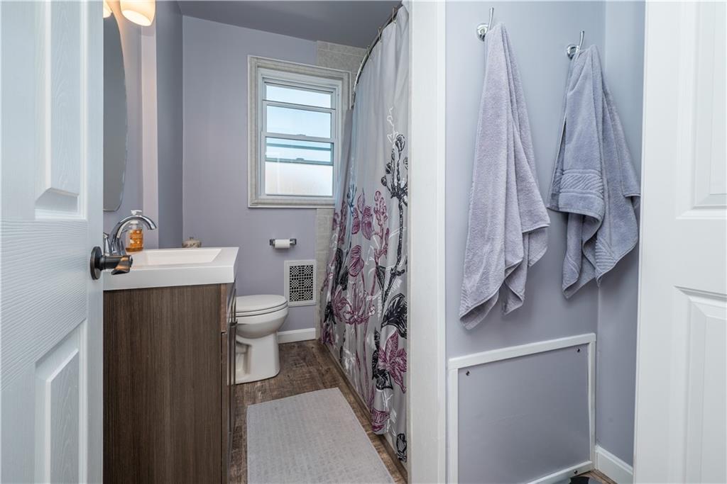 2716 Castlegate Avenue Pittsburgh, PA 15226 - Photo 9 of 50