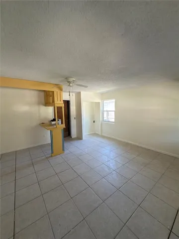 $205,000 | 2733 Pompano Drive, Sebring, FL 33870