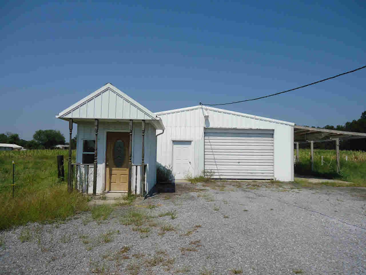 1410 Netty Green Road Galatia, IL 62935 - Photo 3 of 10 Gallery Image 3