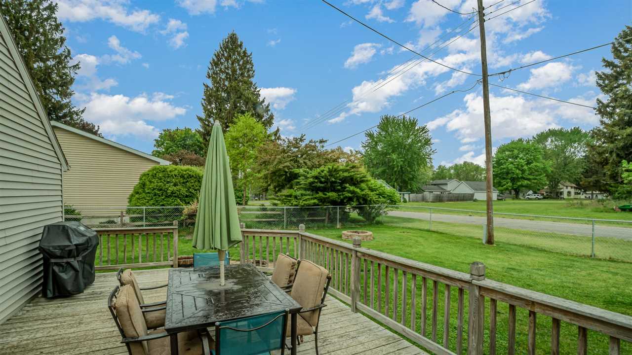 11375 West Freeland Road Freeland, MI 48623 - Photo 18 of 19