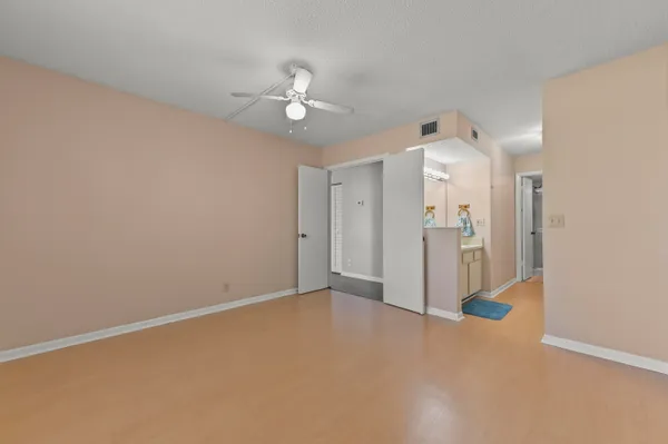 $224,900 | 6500 Chasewood Drive, Unit A, Jupiter, FL 33458