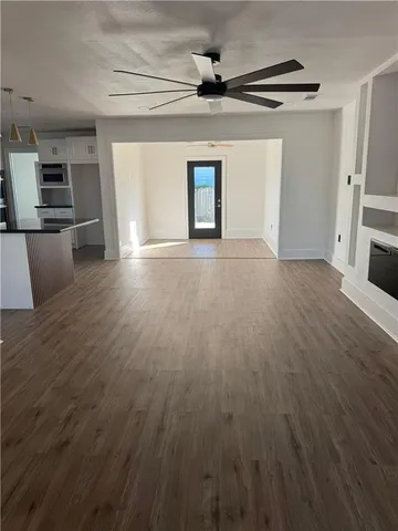 $325,000 | 57 Driftwood Boulevard, Kenner, LA 70065