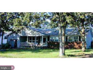 137 Queen Ann Road Brick, NJ 08723 - Photo 1 of 6 Gallery Image 1