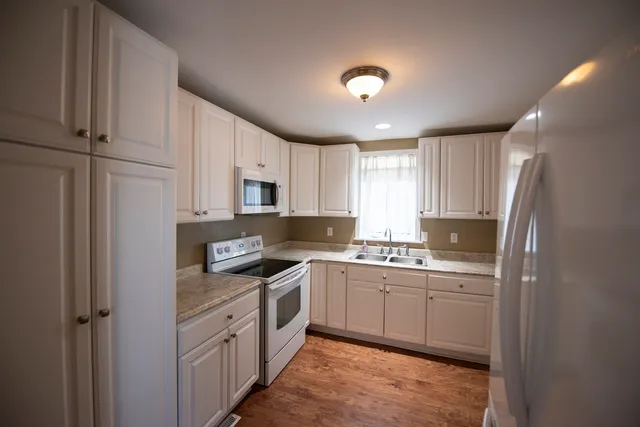 $144,900 | 716 Locust Street, Sterling, IL 61081