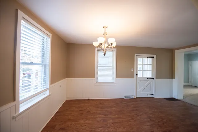 $144,900 | 716 Locust Street, Sterling, IL 61081