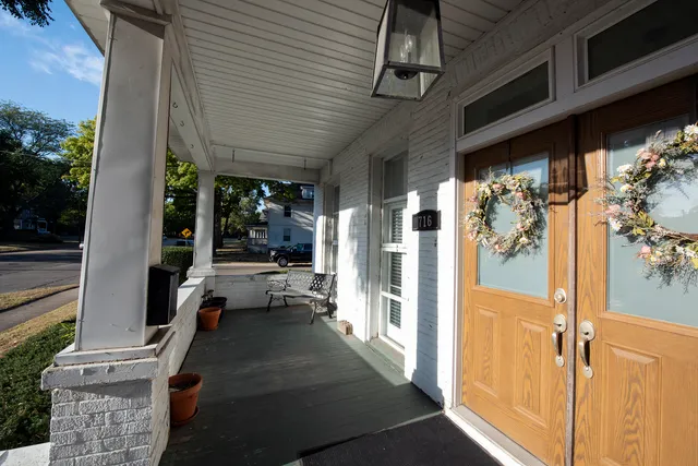$144,900 | 716 Locust Street, Sterling, IL 61081