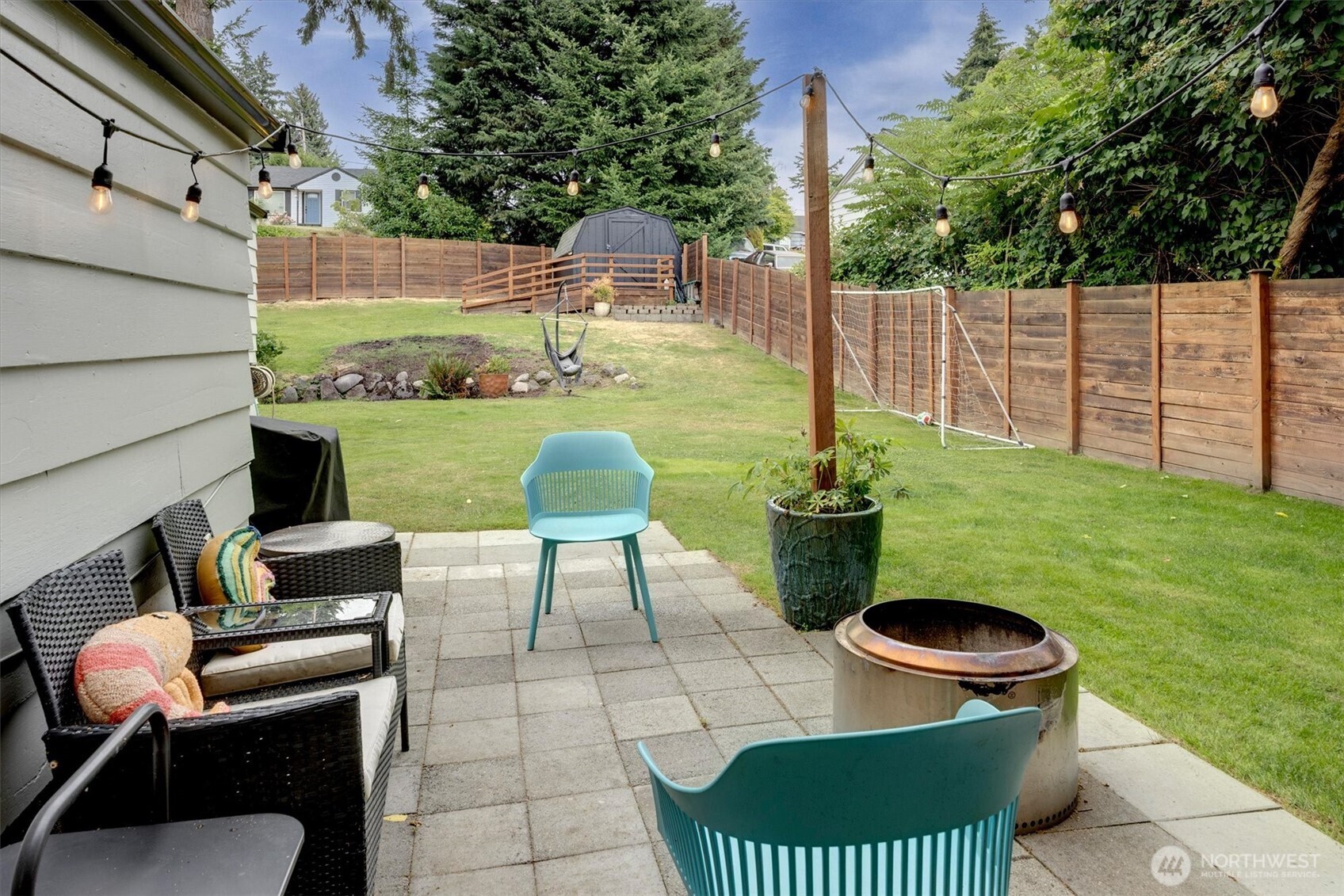 555 Windsor Place Northeast Renton, WA 98056 - Photo 20 of 38