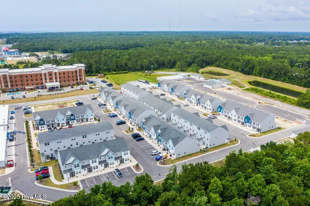 $1,800 | 303 Starfish Lane, Sneads Ferry, NC 28460