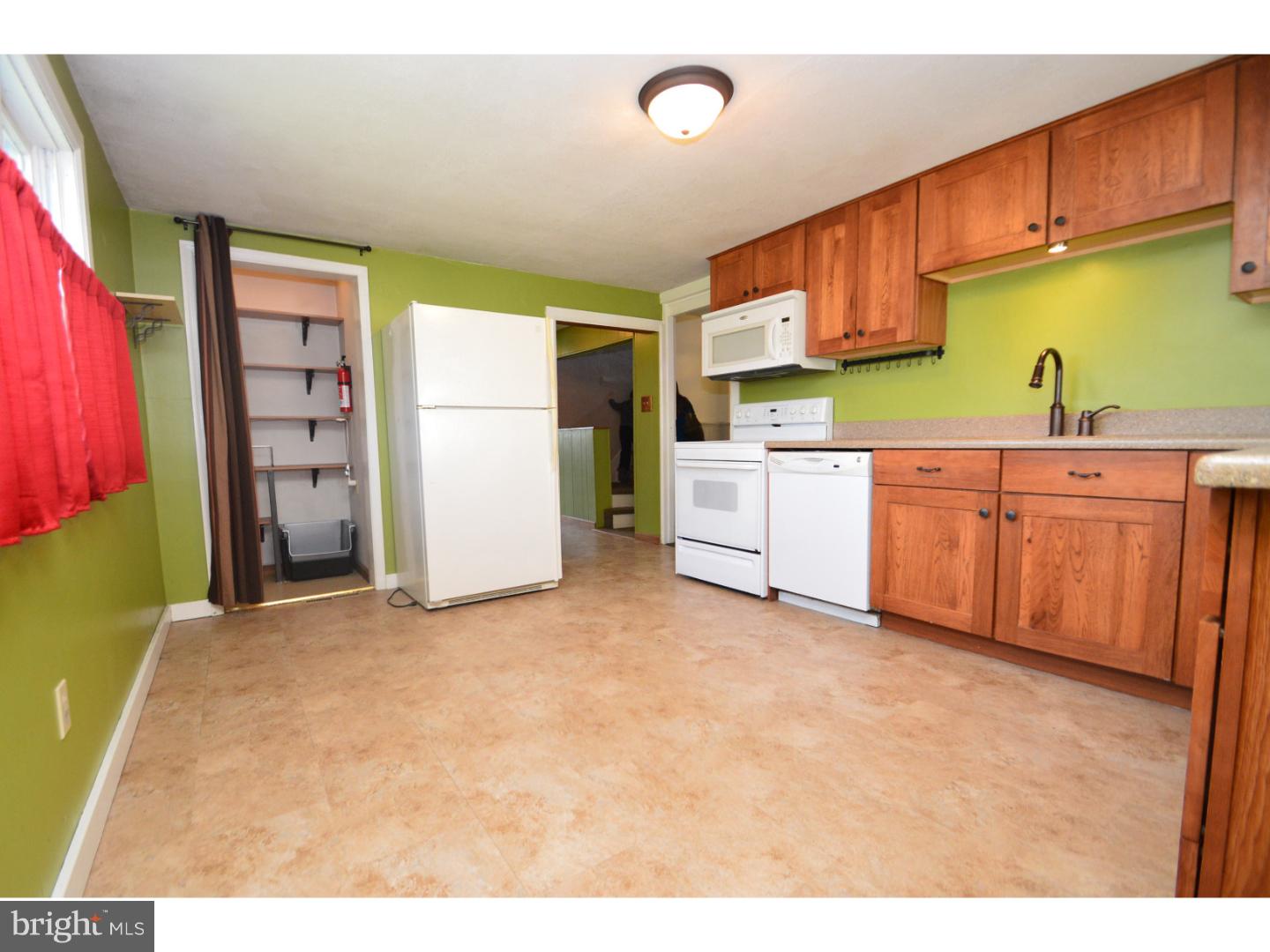 6110 Weaversville Road Bethlehem, PA 18017 - Photo 3 of 24 Gallery Image 3
