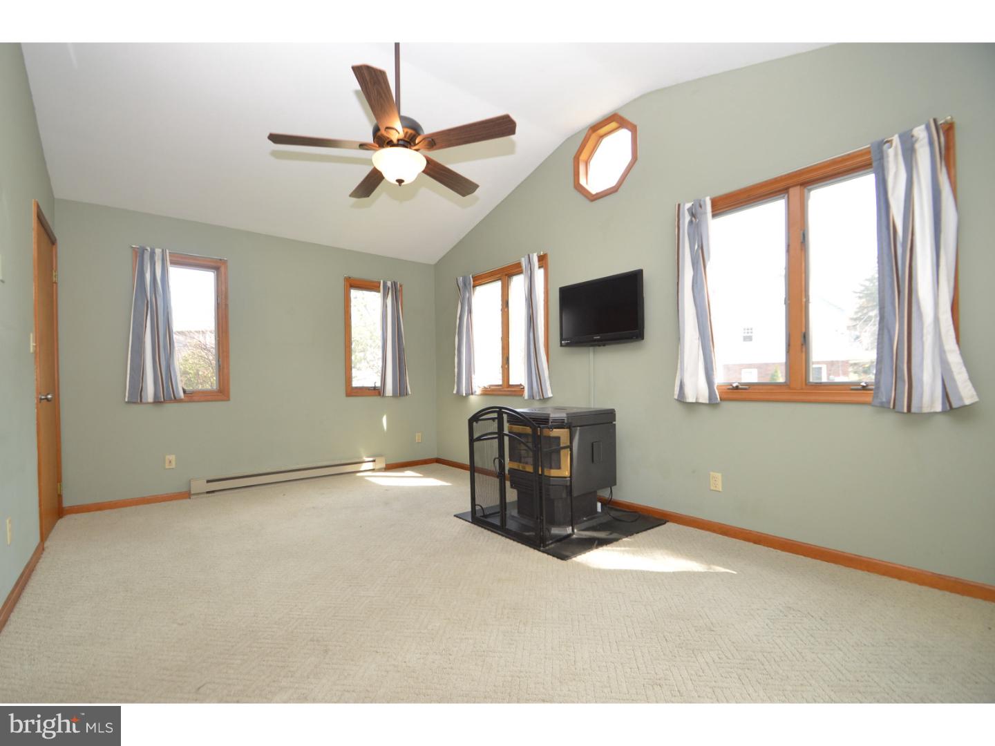 6110 Weaversville Road Bethlehem, PA 18017 - Photo 9 of 24 Gallery Image 9