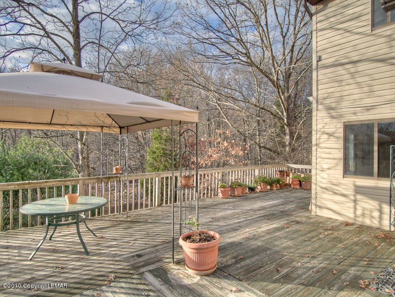 349 Minks Pond Road Bushkill, PA 18324 - Photo 11 of 13 Deck