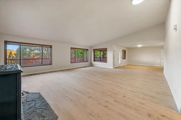 $549,000 | 19617 Victoria Drive, Grass Valley, CA 95949