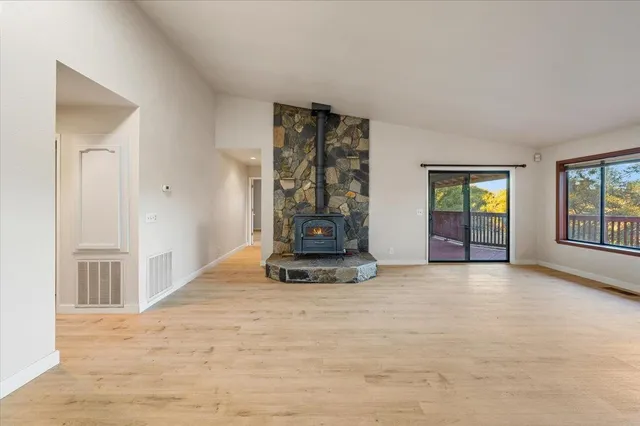 $575,000 | 19617 Victoria Drive, Grass Valley, CA 95949