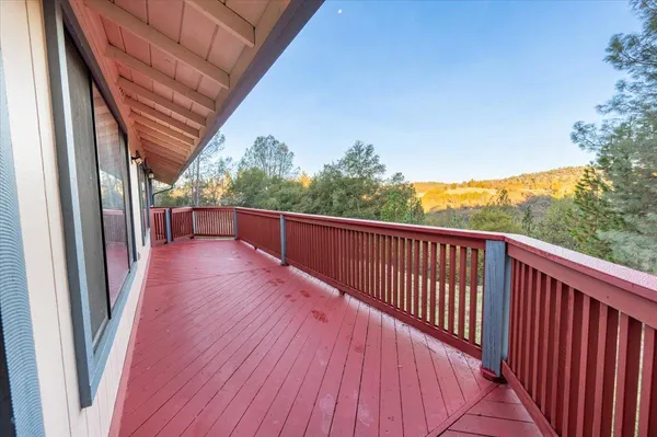 $549,000 | 19617 Victoria Drive, Grass Valley, CA 95949