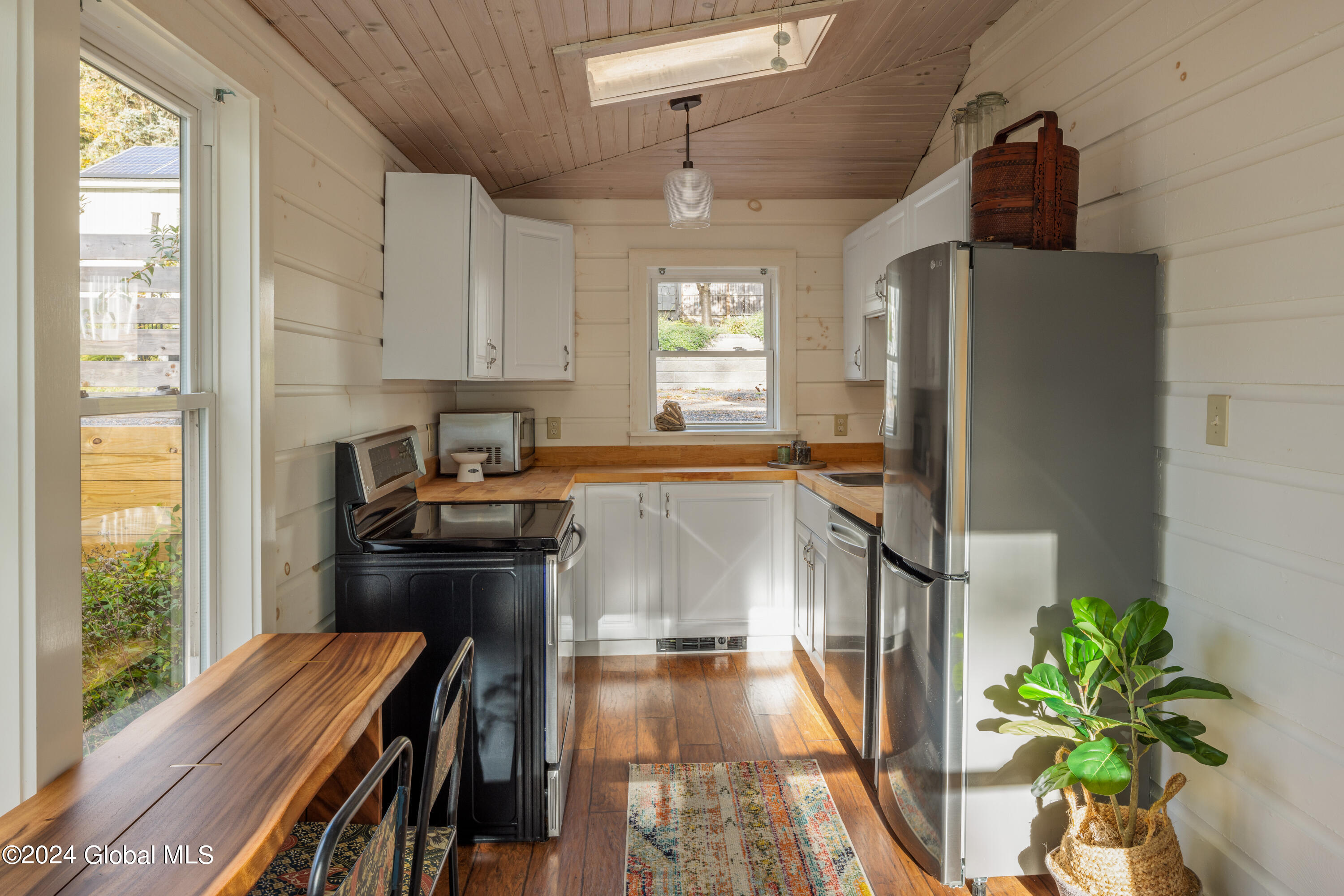 445 Lakeview Road Copake, NY 12516 - Photo 25 of 45 Alon-Koppel-Photography-IMG_2721-Edit