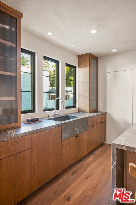 12106 Maxwellton Road Studio City, CA 91604 - Photo 12 of 38
