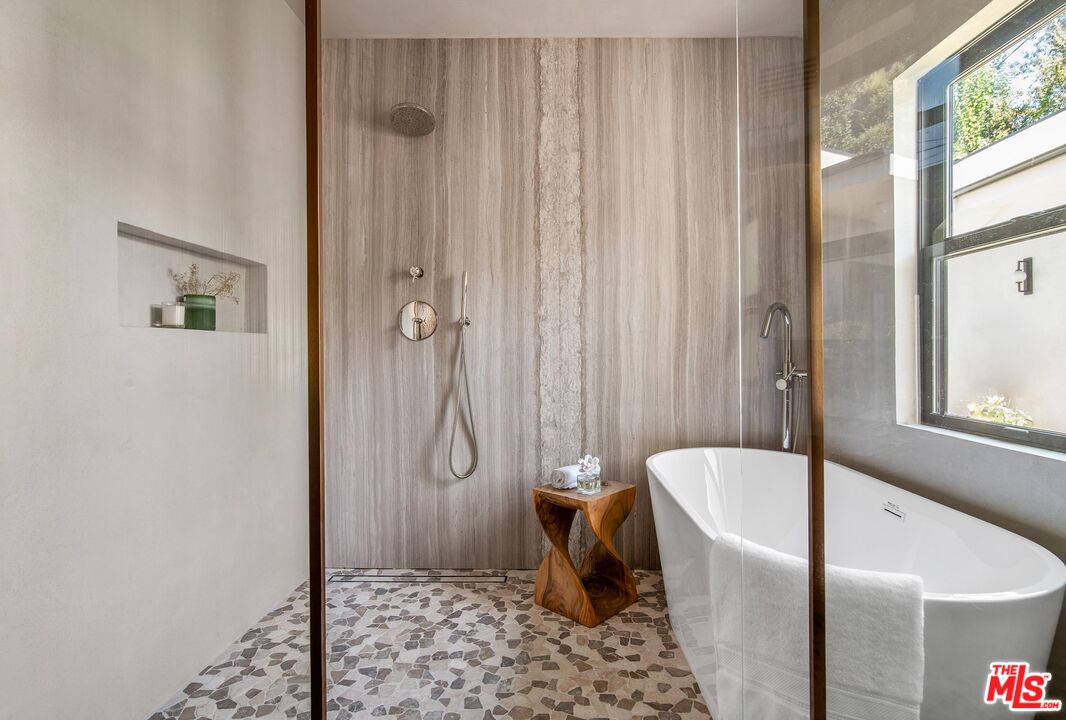 12106 Maxwellton Road Studio City, CA 91604 - Photo 22 of 38