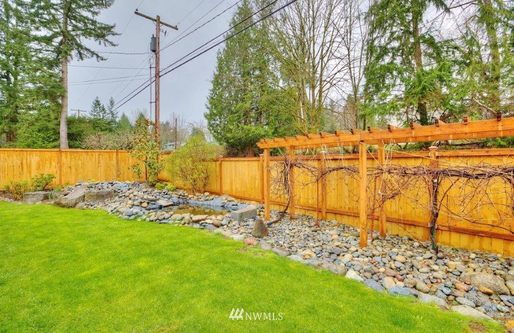 19403 Southeast 168th Street Renton, WA 98058 - Photo 12 of 17