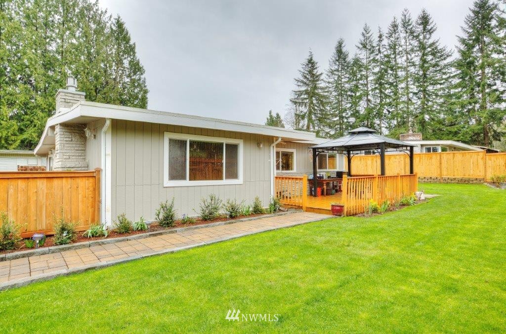 19403 Southeast 168th Street Renton, WA 98058 - Photo 14 of 17