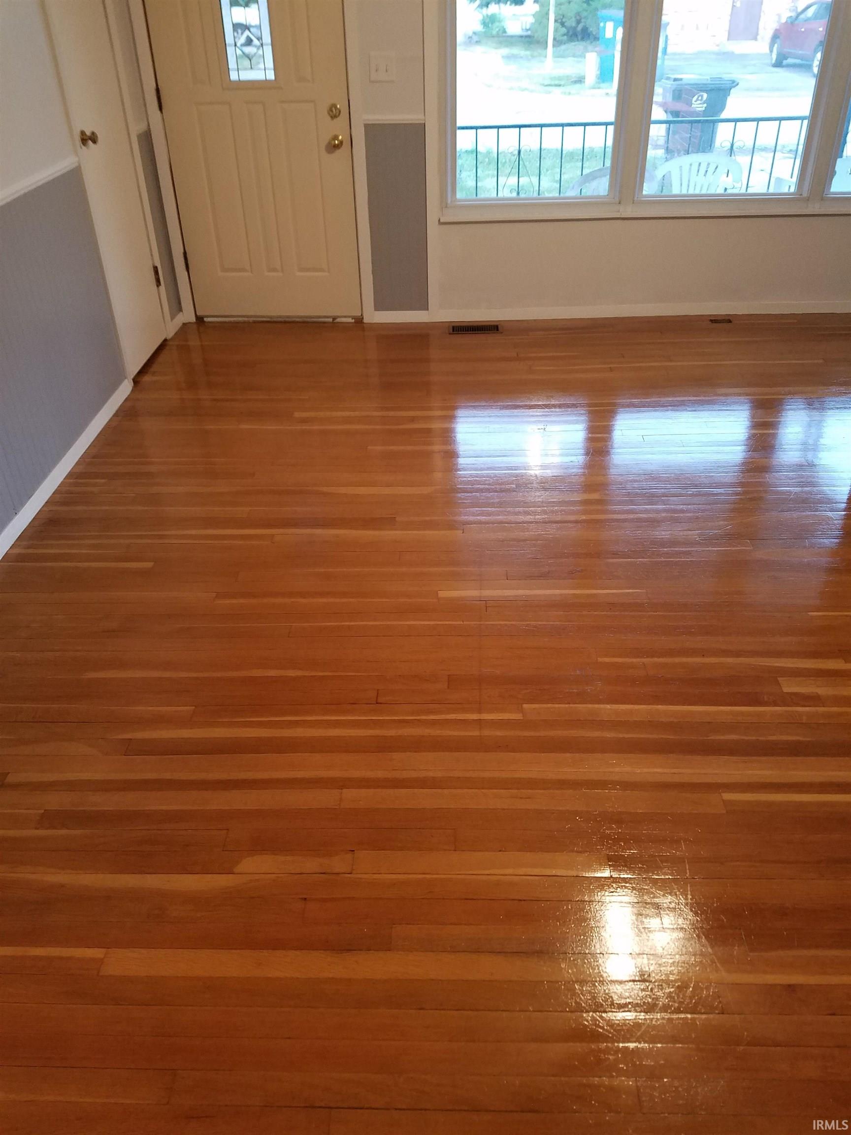 701 South Ripley Street Brookston, IN 47923 - Photo 5 of 15