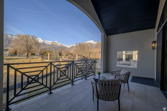 250 South Main Street, Unit 25 Alpine, UT 84004 - Photo 3 of 31 Balcony featuring a mountain view