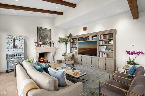 $4,995,000 | 2100 Crestview Drive, Laguna Beach, CA 92651