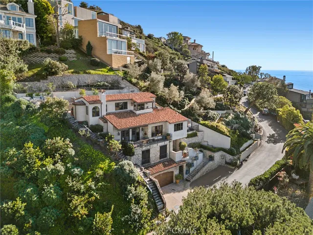 $5,495,000 | 2100 Crestview Drive, Laguna Beach, CA 92651
