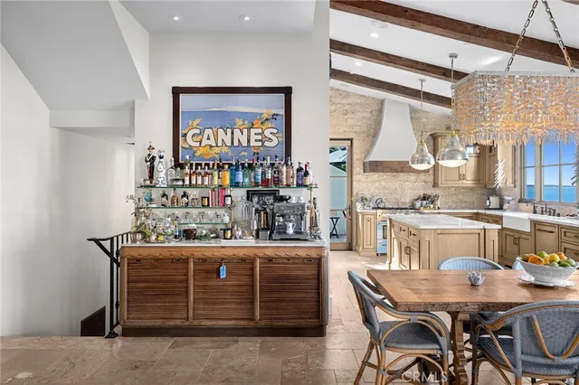 $5,495,000 | 2100 Crestview Drive, Laguna Beach, CA 92651