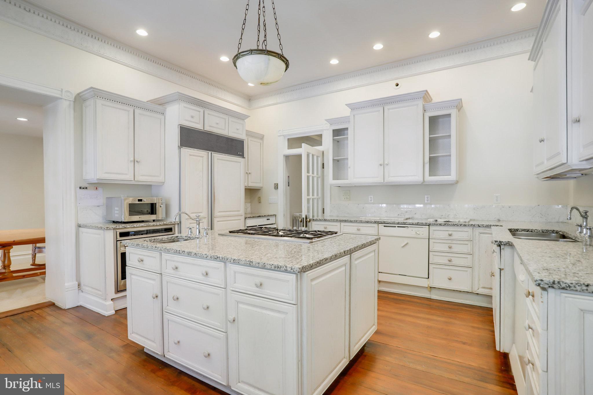1633 16th Street Northwest Washington, DC 20009 - Photo 31 of 128 Gallery Image 31