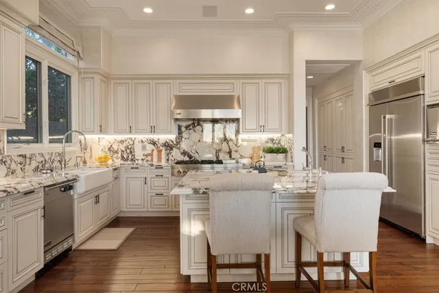 $13,950,000 | 9 Vista Alberi, Newport Coast, CA 92657