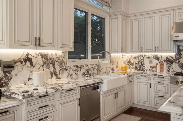 $13,950,000 | 9 Vista Alberi, Newport Coast, CA 92657