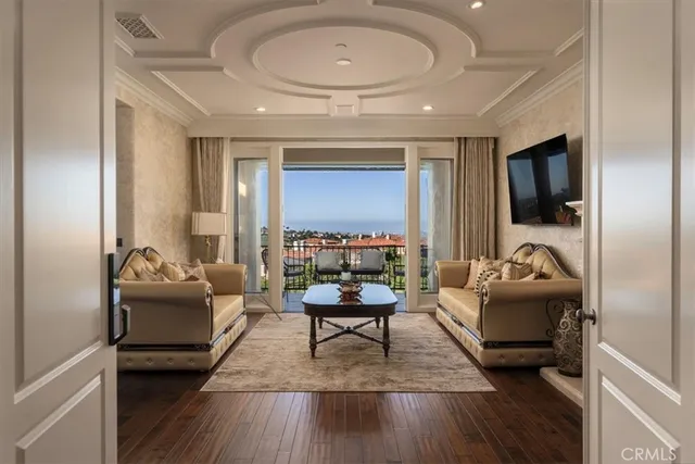 $13,950,000 | 9 Vista Alberi, Newport Coast, CA 92657