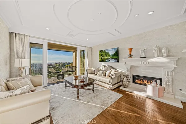 $11,950,000 | 9 Vista Alberi, Newport Coast, CA 92657