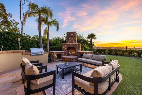 $11,950,000 | 9 Vista Alberi, Newport Coast, CA 92657